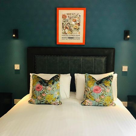 The Gilvenbank Hotel Glenrothes Zewnętrze zdjęcie
