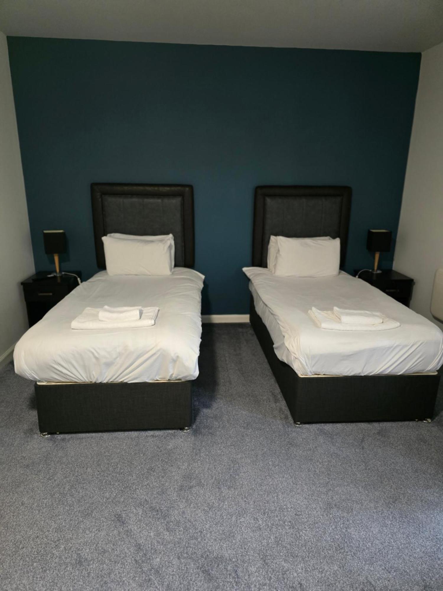 The Gilvenbank Hotel Glenrothes Zewnętrze zdjęcie